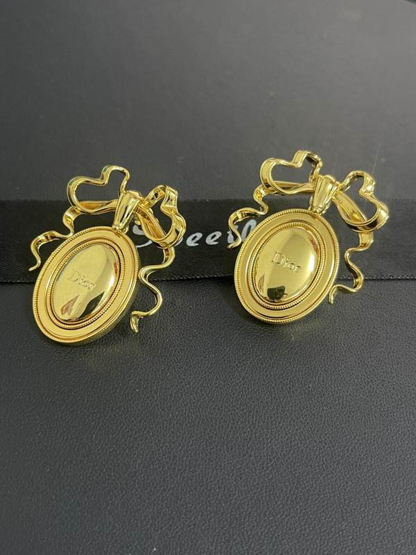 Dior Earring 06yxs49